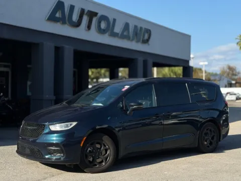 Blue 2021 Chrysler Pacifica Hybrid Touring L for sale in Jacksonville, FL