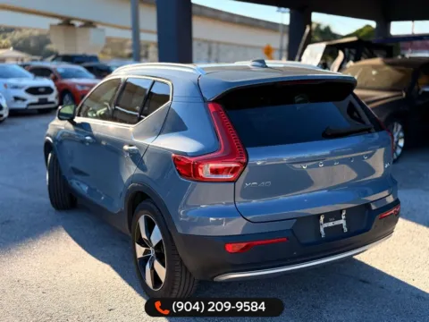 More photos of 2020 Volvo XC40 Momentum at AUTOLAND, FL