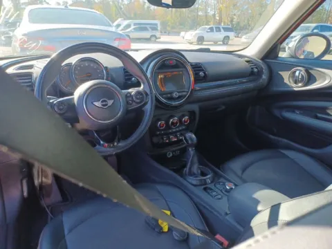 More photos of 2016 MINI Cooper Clubman at AUTOLAND, FL