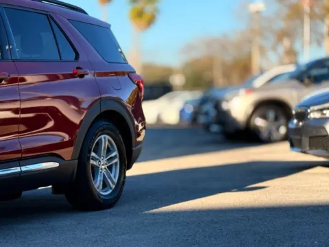 Photos of 2021 Ford Explorer XLT for sale in Jacksonville, FL at AUTOLAND