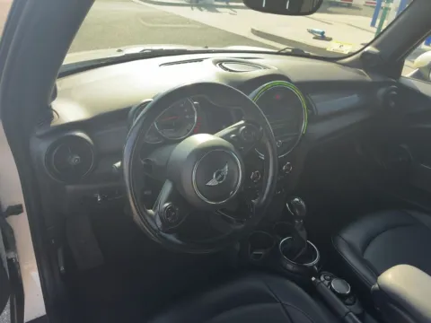 More photos of 2017 MINI Cooper at AUTOLAND, FL