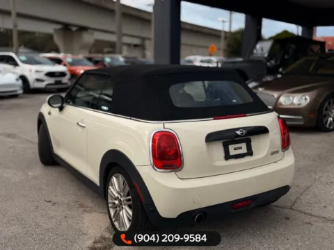 More photos of 2017 MINI Cooper at AUTOLAND, FL