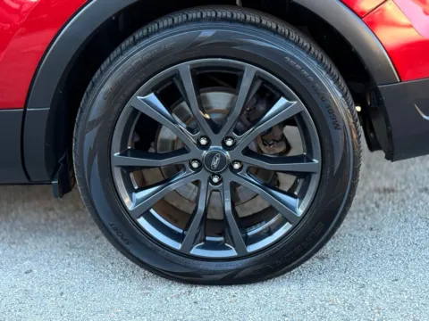 More photos of 2019 Ford Explorer XLT at AUTOLAND, FL