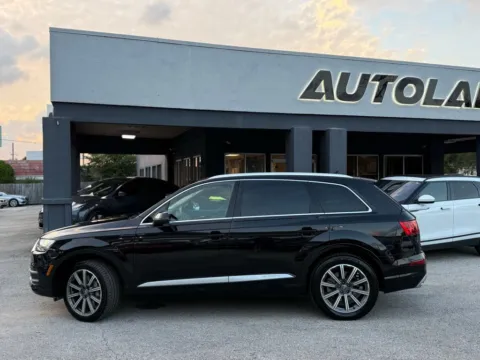 Photos of 2019 Audi Q7 55 Premium Plus for sale in Jacksonville, FL at AUTOLAND
