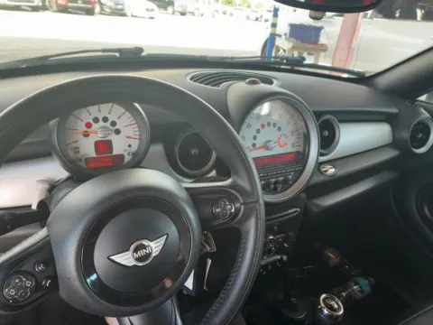 More photos of 2014 MINI Cooper at AUTOLAND, FL