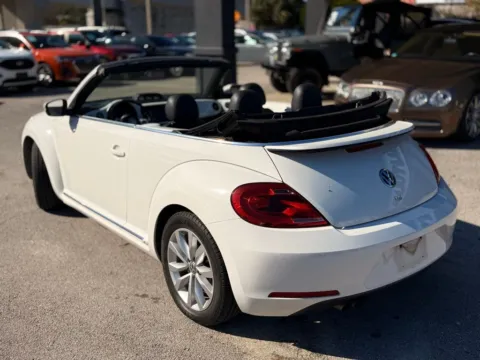 More photos of 2014 Volkswagen Beetle 2.0 TDI at AUTOLAND, FL