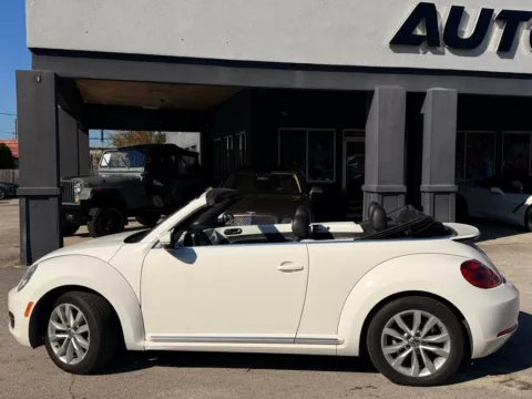 More photos of 2014 Volkswagen Beetle 2.0 TDI at AUTOLAND, FL