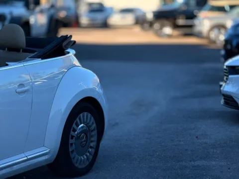 Photos of 2013 Volkswagen Beetle 2.5L for sale in Jacksonville, FL at AUTOLAND