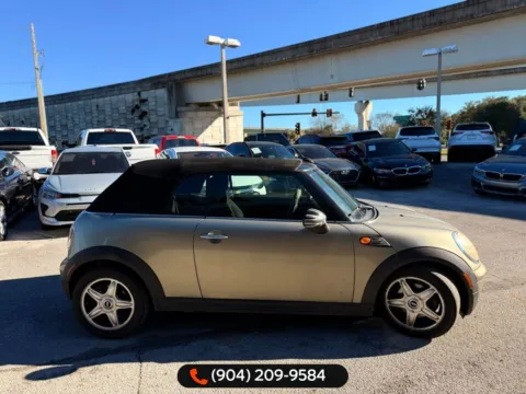 More photos of 2010 MINI Cooper at AUTOLAND, FL