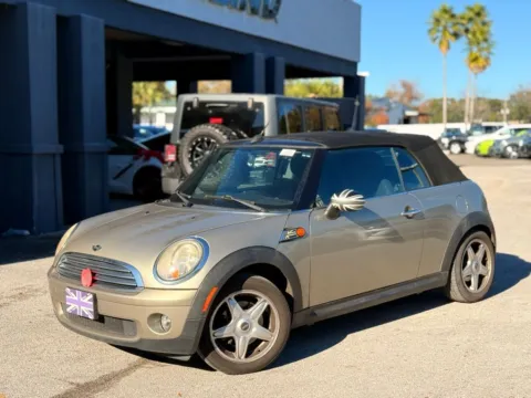 Silver 2010 MINI Cooper for sale in Jacksonville, FL