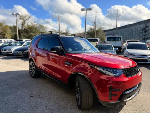 More photos of 2017 Land Rover Discovery HSE Luxury at AUTOLAND, FL