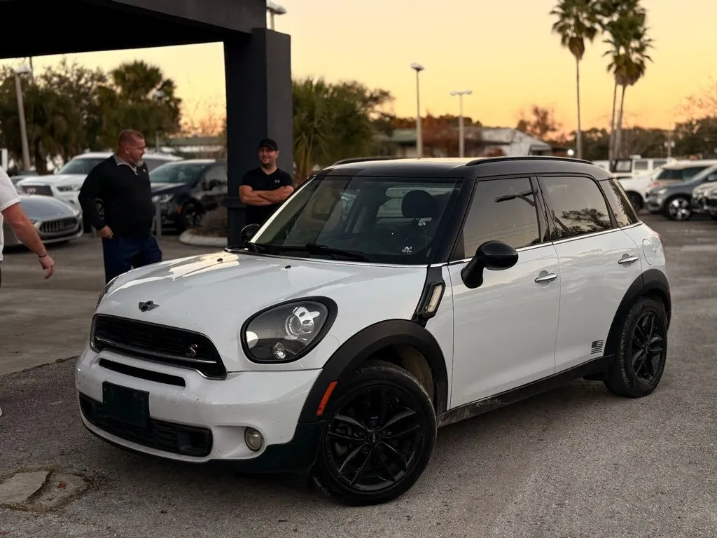 2016 MINI Countryman Countryman S's photo