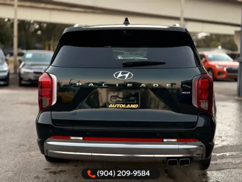 More photos of 2024 Hyundai Palisade Calligraphy at AUTOLAND, FL