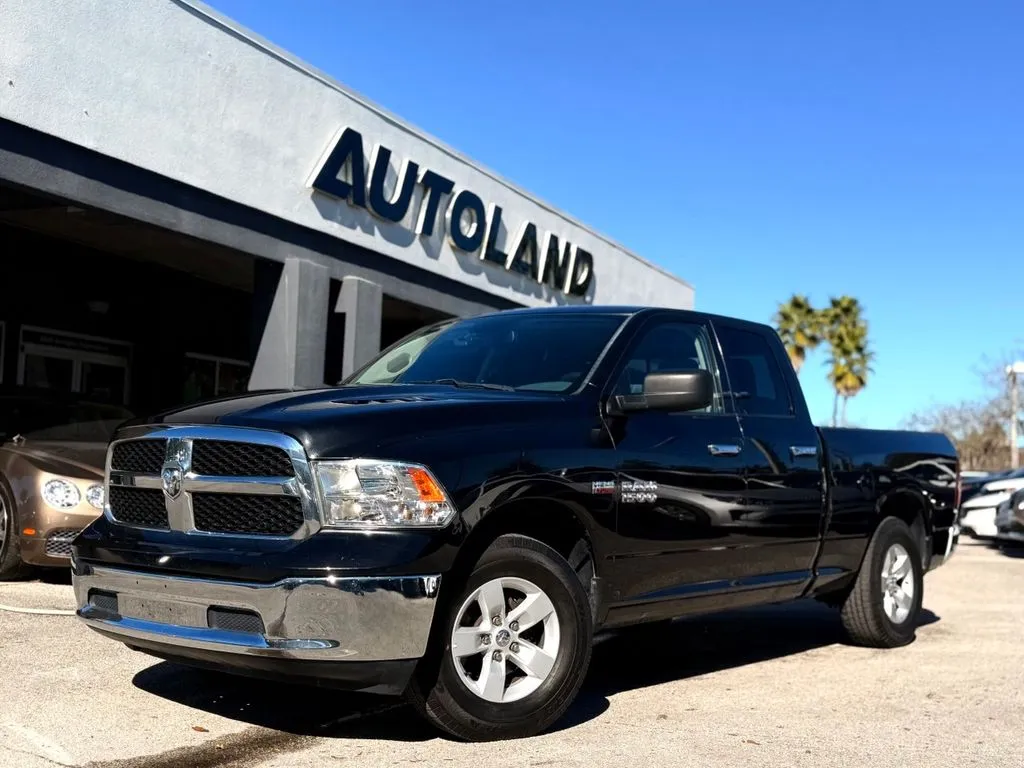 2016 RAM Ram 1500 Pickup SLT's photo