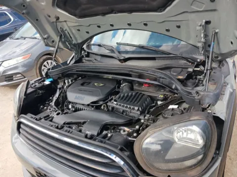 More photos of 2017 MINI Cooper Countryman at AUTOLAND, FL