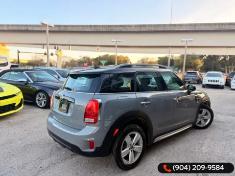 More photos of 2017 MINI Cooper Countryman at AUTOLAND, FL