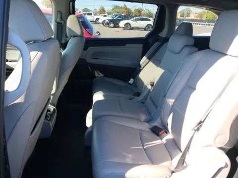 More photos of 2018 Honda Odyssey EX-L at AUTOLAND, FL