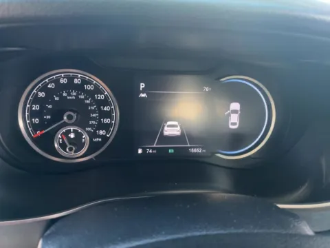 More photos of 2023 Genesis G70 2.0T at AUTOLAND, FL