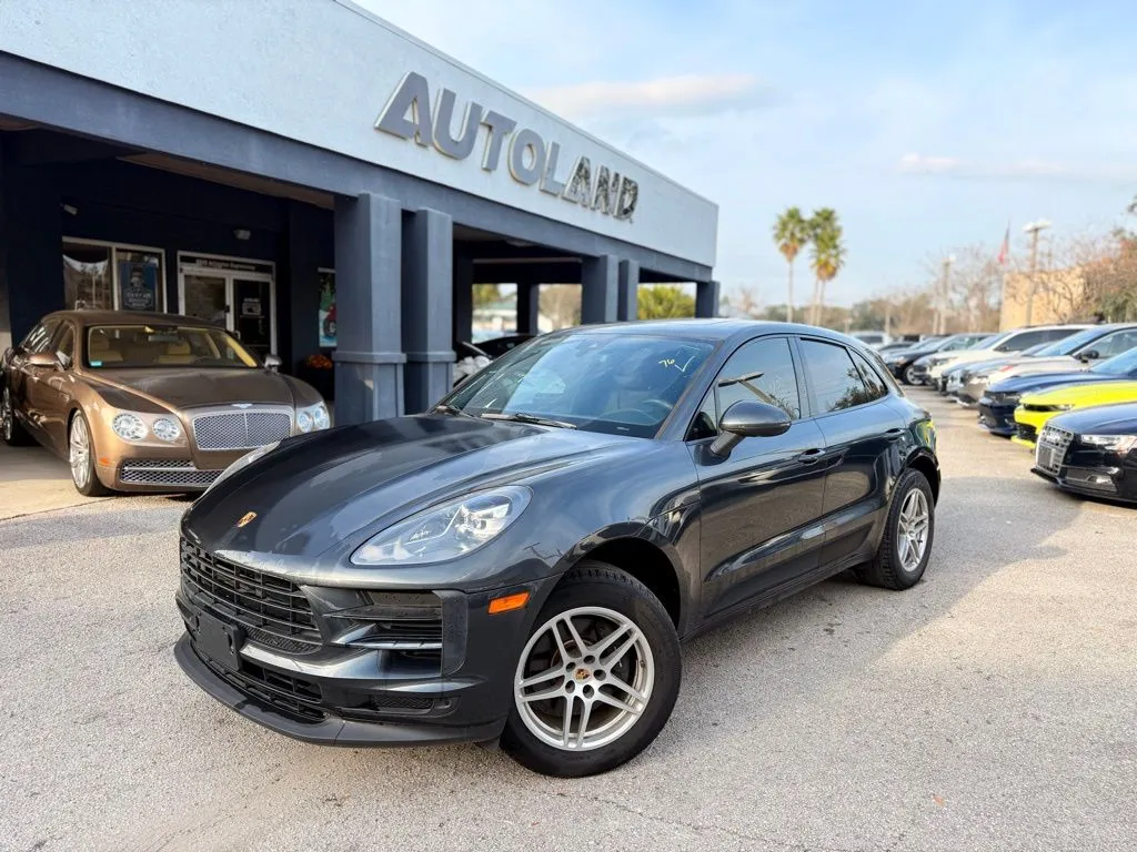 2020 Porsche Macan Base's photo