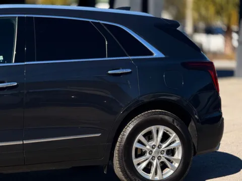 Another view of 2021 Cadillac XT5 Luxury for sale in Jacksonville, FL at AUTOLAND