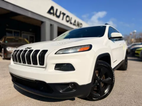 Photos of 2018 Jeep Cherokee Latitude for sale in Jacksonville, FL at AUTOLAND