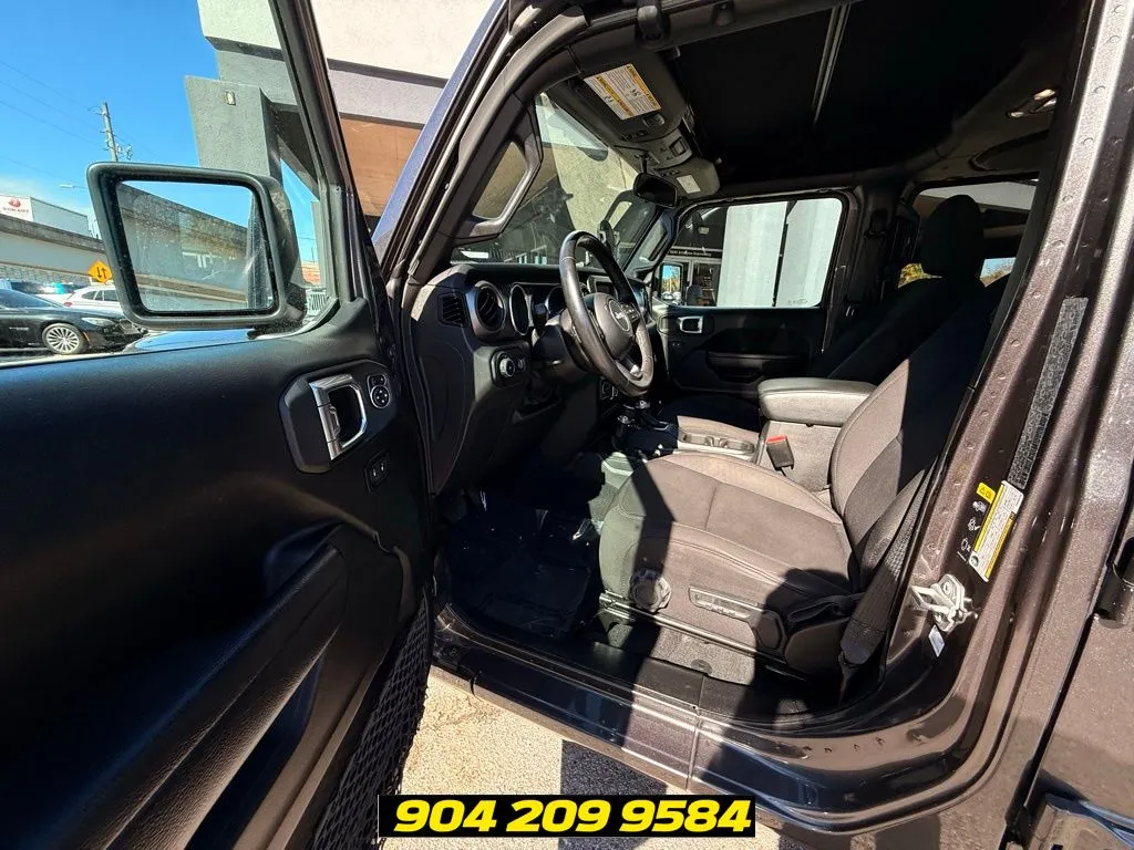 2023 Jeep Wrangler 4-Door Sport S - Photo 25