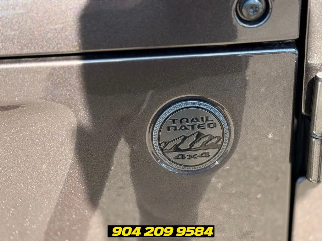 2023 Jeep Wrangler 4-Door Sport S - Photo 13