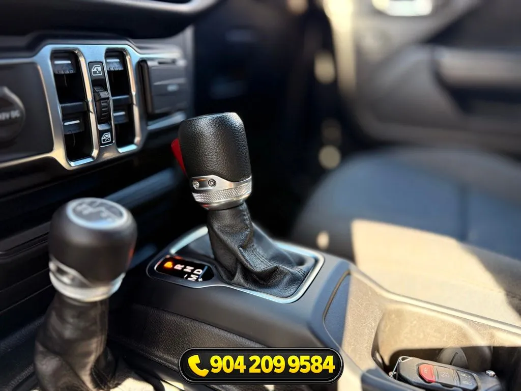 2023 Jeep Wrangler 4-Door Sport S - Photo 18