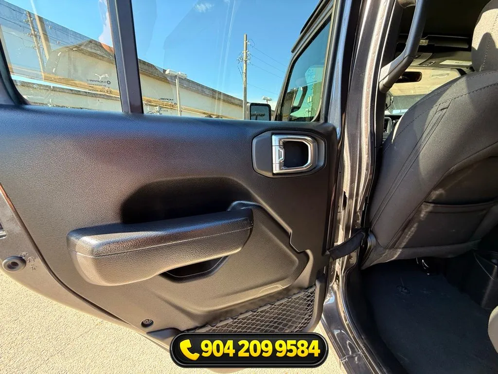 2023 Jeep Wrangler 4-Door Sport S - Photo 31