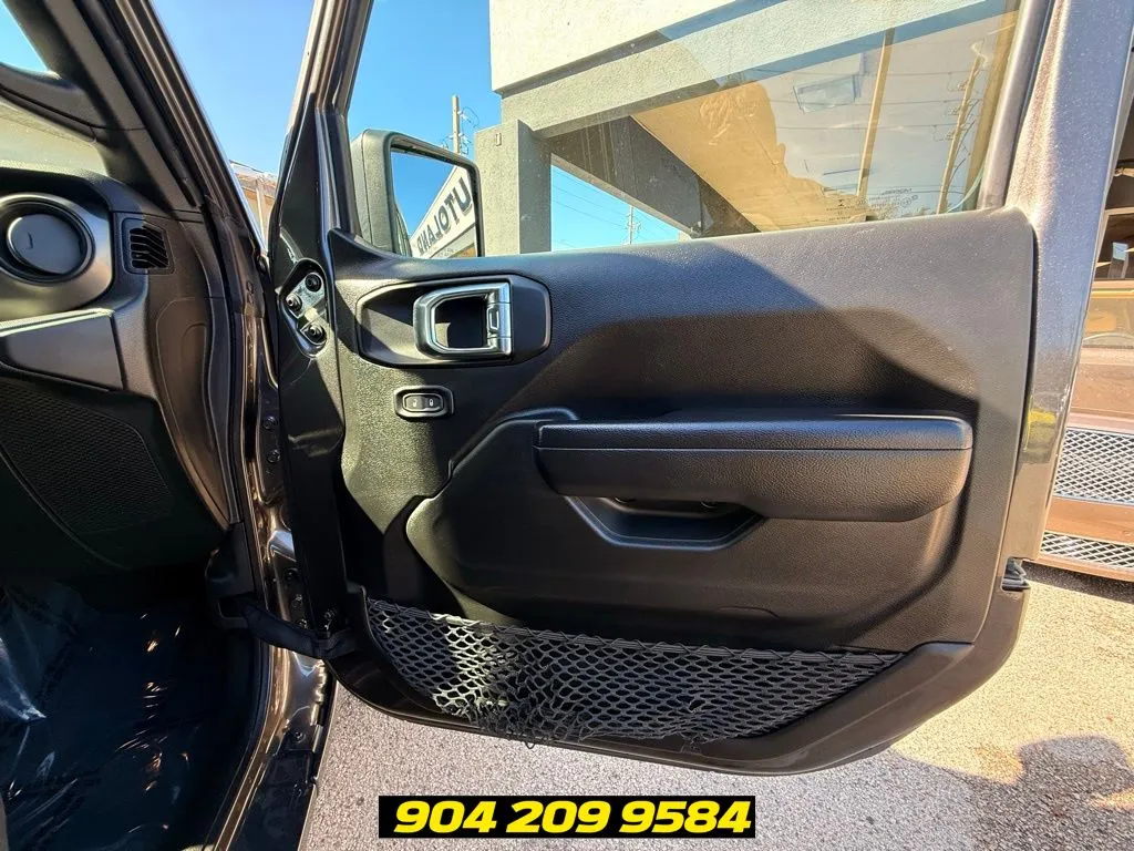 2023 Jeep Wrangler 4-Door Sport S - Photo 38