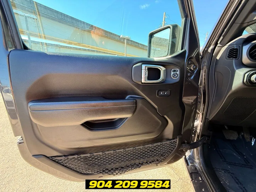 2023 Jeep Wrangler 4-Door Sport S - Photo 28