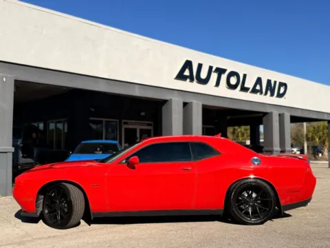 More photos of 2015 Dodge Challenger R/T at AUTOLAND, FL