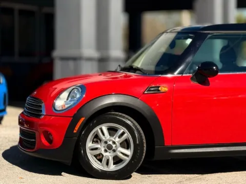 Photos of 2014 MINI Cooper Clubman for sale in Jacksonville, FL at AUTOLAND