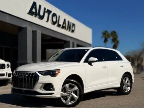 Black 2019 Audi Q3 2.0T Premium for sale in Jacksonville, FL