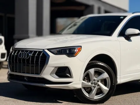 Photos of 2019 Audi Q3 2.0T Premium for sale in Jacksonville, FL at AUTOLAND