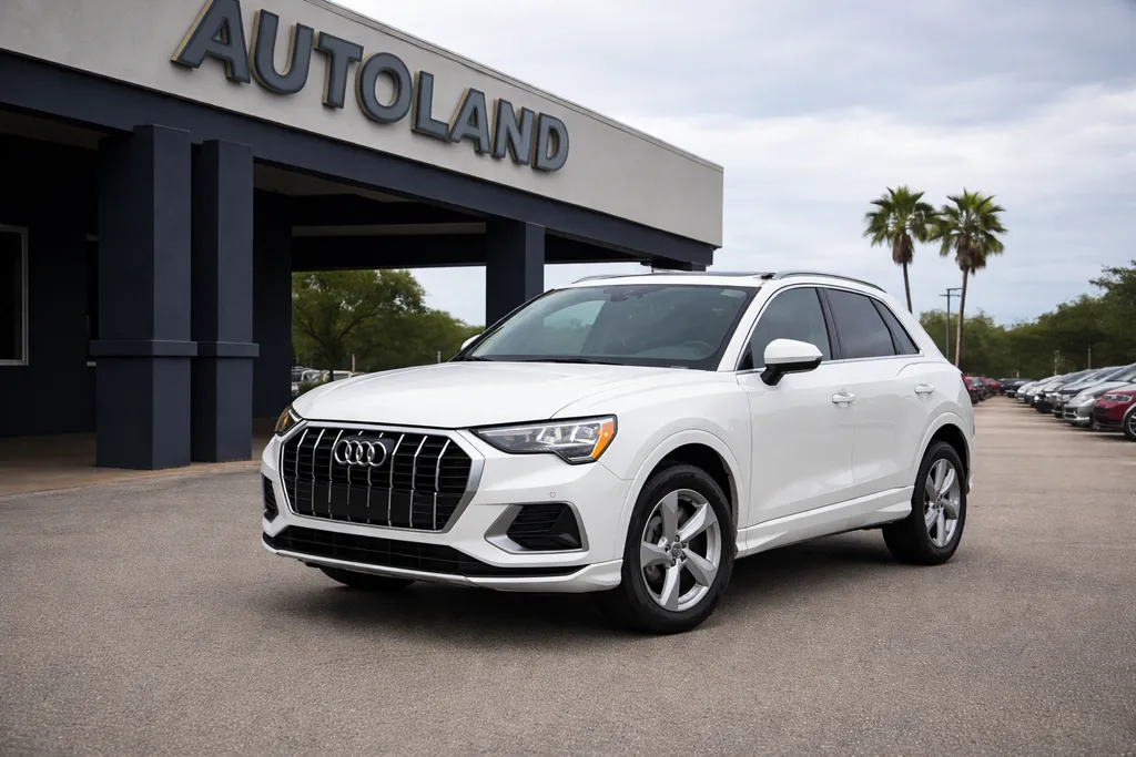 White 2019 Audi Q3 2.0T Premium for sale in Jacksonville, FL