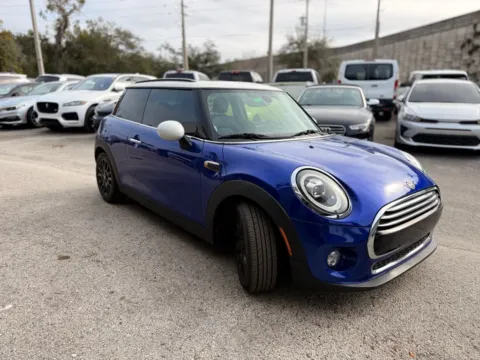 More photos of 2019 MINI Cooper Classic at AUTOLAND, FL