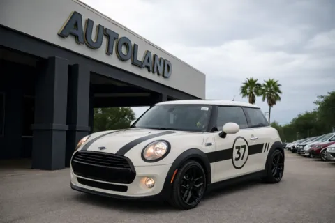 White 2019 MINI Cooper Classic for sale in Jacksonville, FL