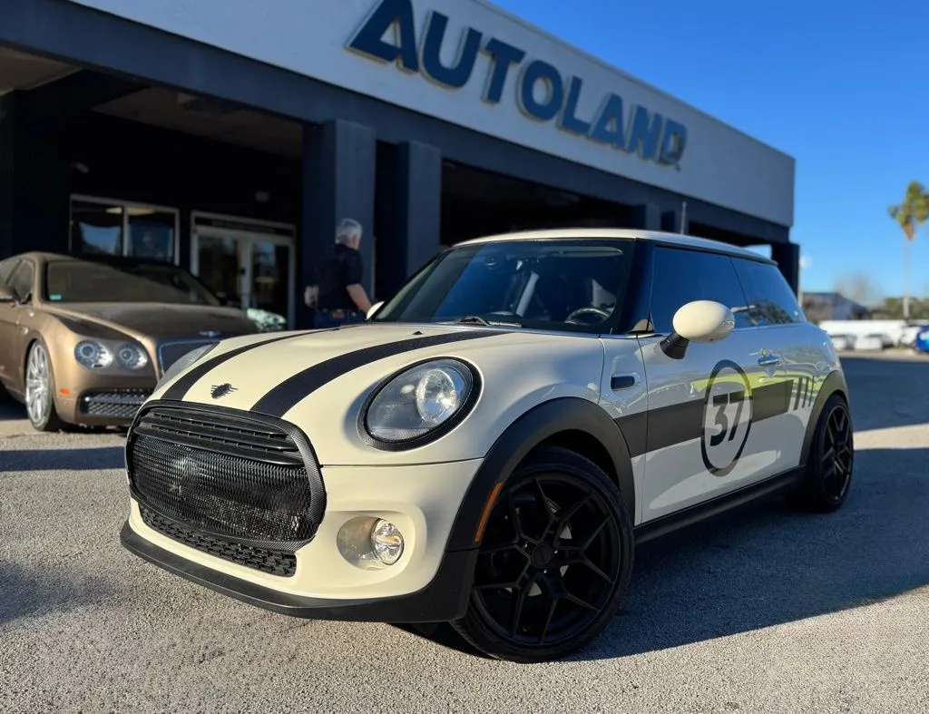 2019 MINI Hardtop 2 Door Base