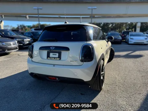 More photos of 2019 MINI Cooper Classic at AUTOLAND, FL
