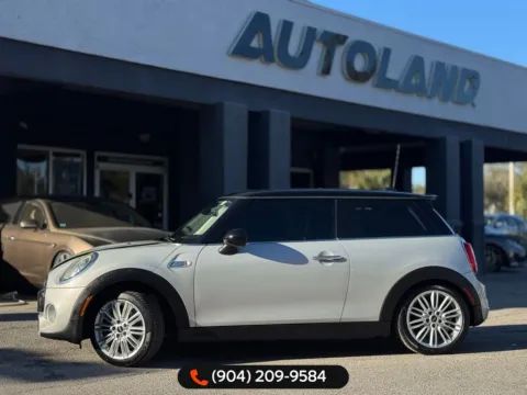 More photos of 2019 MINI Cooper S Classic at AUTOLAND, FL