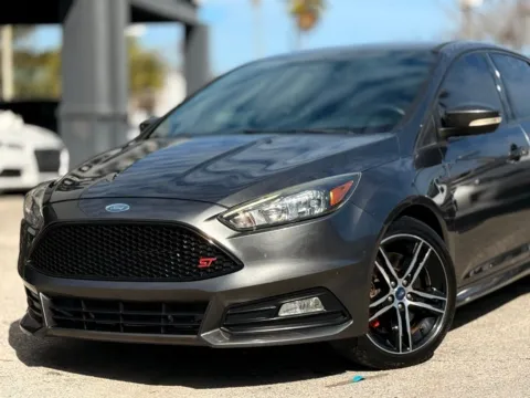 Photos of 2018 Ford Focus ST for sale in Jacksonville, FL at AUTOLAND