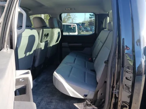 More photos of 2022 Ford F-150 XL at AUTOLAND, FL
