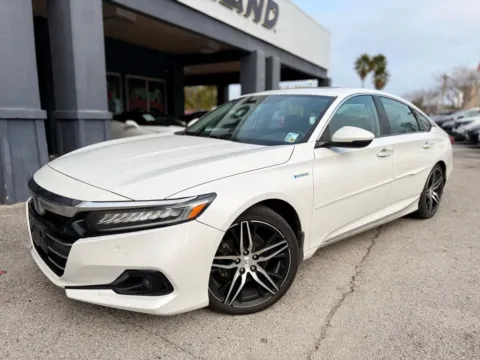 Photos of 2022 Honda Accord Hybrid Touring for sale in Jacksonville, FL at AUTOLAND