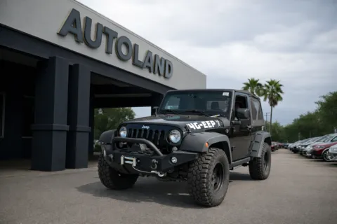 Black 2016 Jeep Wrangler Rubicon for sale in Jacksonville, FL