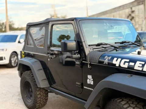 More photos of 2016 Jeep Wrangler Rubicon at AUTOLAND, FL