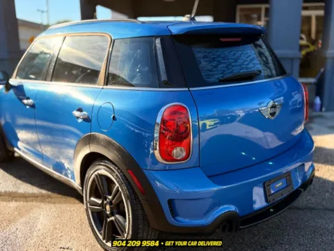 More photos of 2013 MINI Cooper S Countryman at AUTOLAND, FL