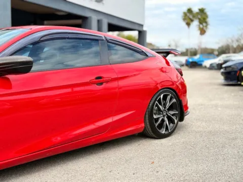 Photos of 2017 Honda Civic Si for sale in Jacksonville, FL at AUTOLAND
