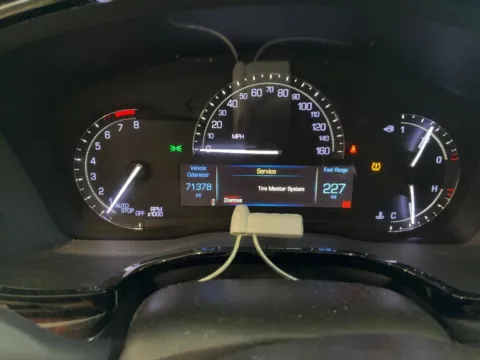 Photos of 2017 Cadillac XT5 Luxury for sale in Jacksonville, FL at AUTOLAND