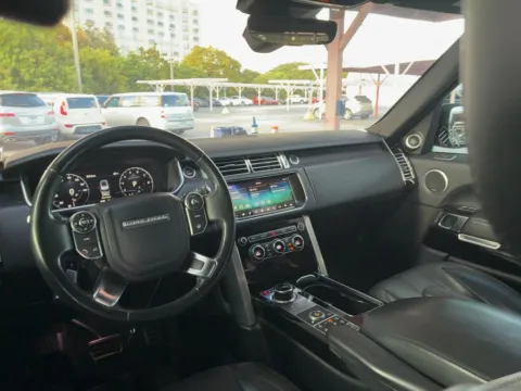 More photos of 2017 Land Rover Range Rover 5.0L V8 Supercharged at AUTOLAND, FL